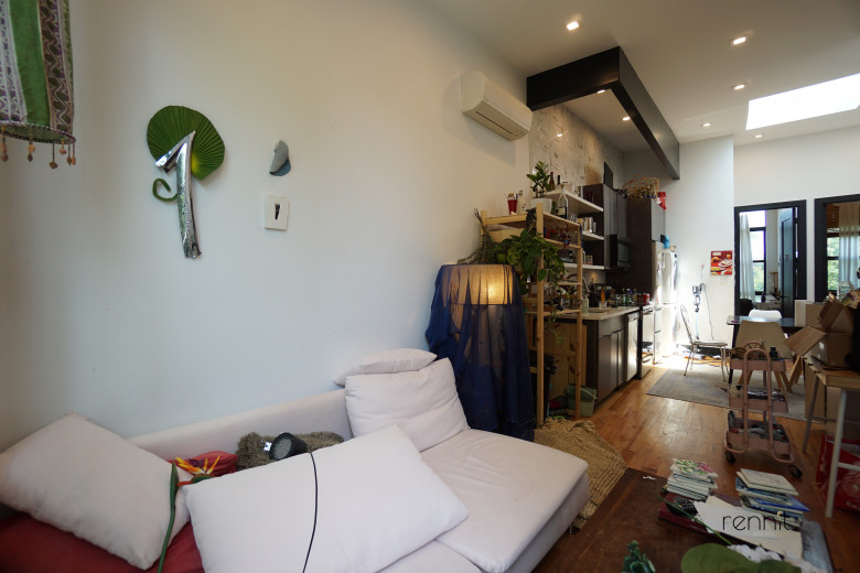 1165 Greene Ave, Apt 3 Image 7