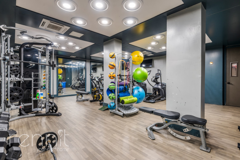 1620 New York Ave, Apt 5G Image 17