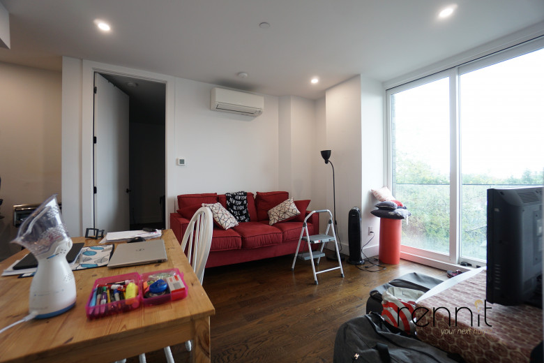 1620 New York Ave, Apt 5G Image 4