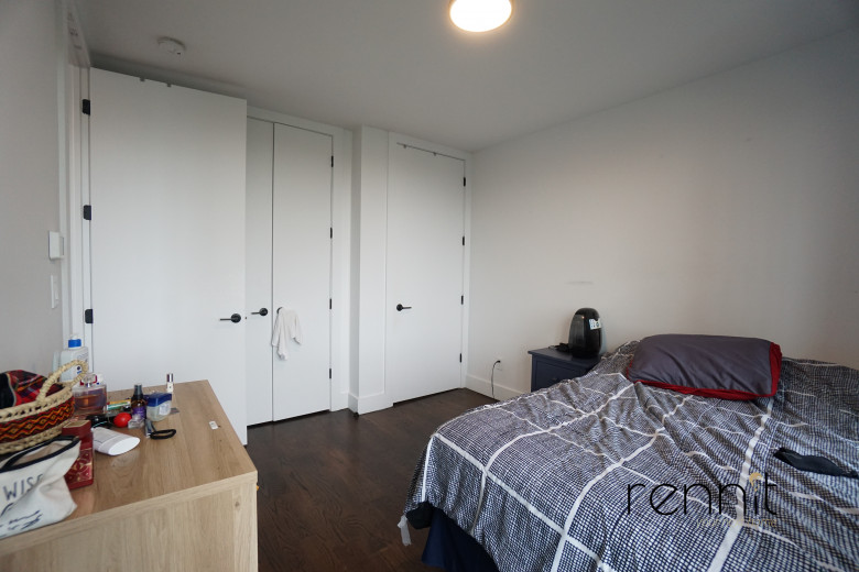 1620 New York Ave, Apt 5G Image 8