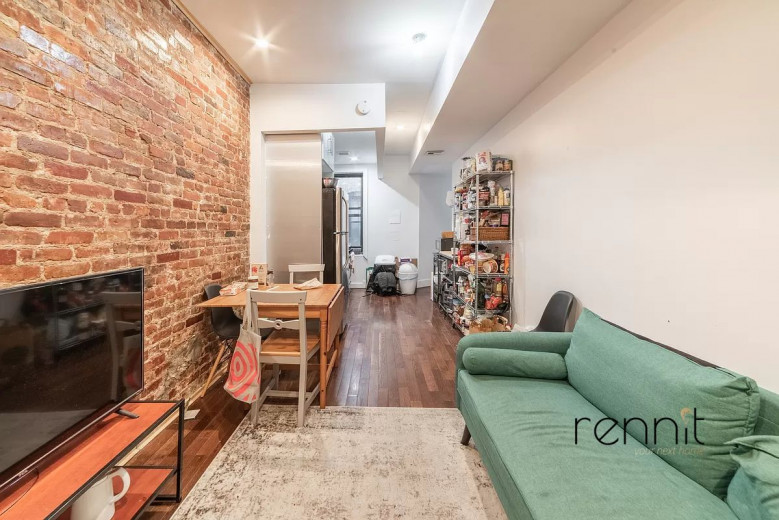 625 Sterling Pl, Apt 2R Image 2