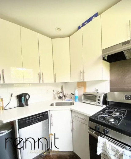 758 Willoughby Ave, Apt 4 Image 19