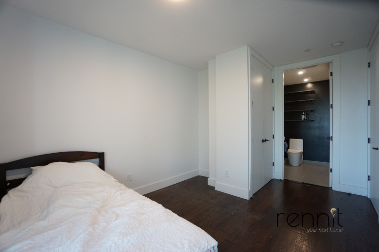 1620 New York Ave, Apt 5H Image 11