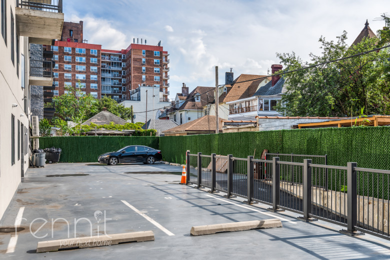 1620 New York Ave, Apt 5H Image 22