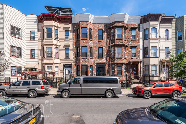 38 Cornelia St, Apt 1 Image 13