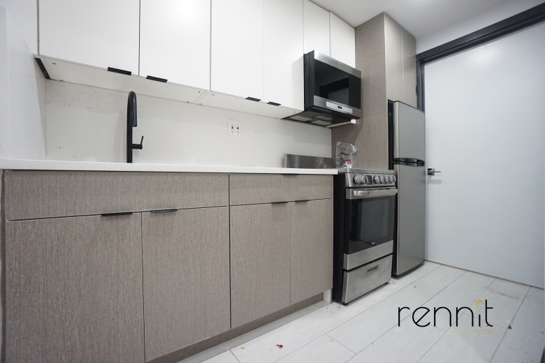 1186 Park Pl, Apt B Image 2