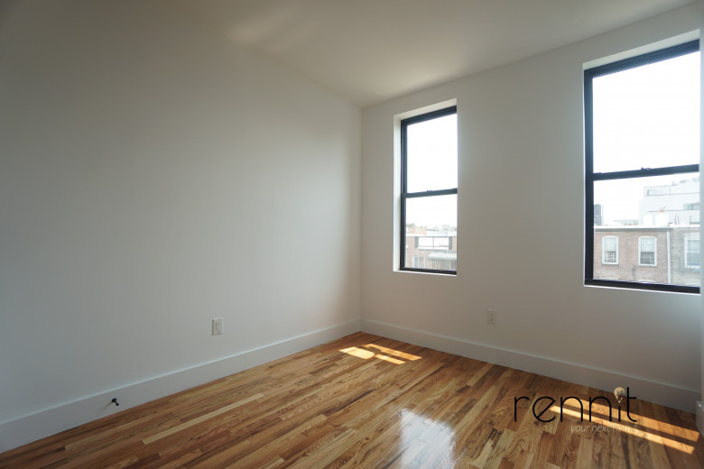 38 Cornelia St, Apt 2 Image 17