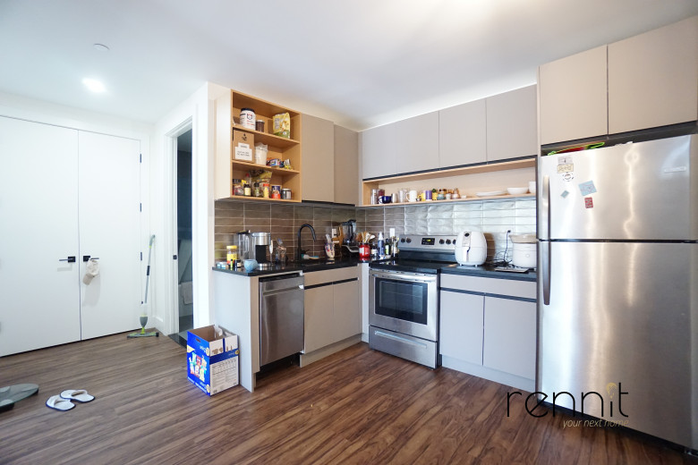 26-24 4th St, Apt 505A Image 9
