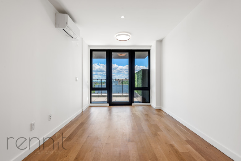 375 Dean St, Apt 704 Image 2