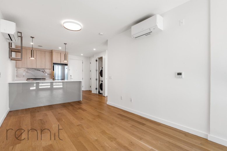 375 Dean St, Apt 704 Image 3