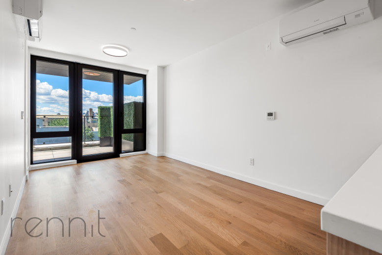 375 Dean St, Apt 704 Image 5