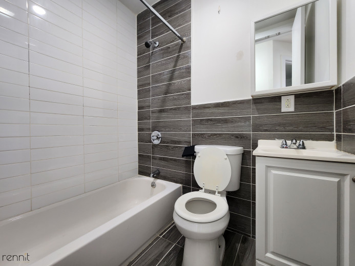 640 Kosciuszko St, Apt 2R Image 16