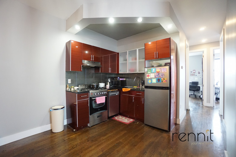 119 Linden St, Apt 17 Image 4