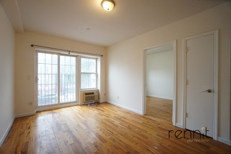 728A Rogers Ave, Apt 4A Image 1