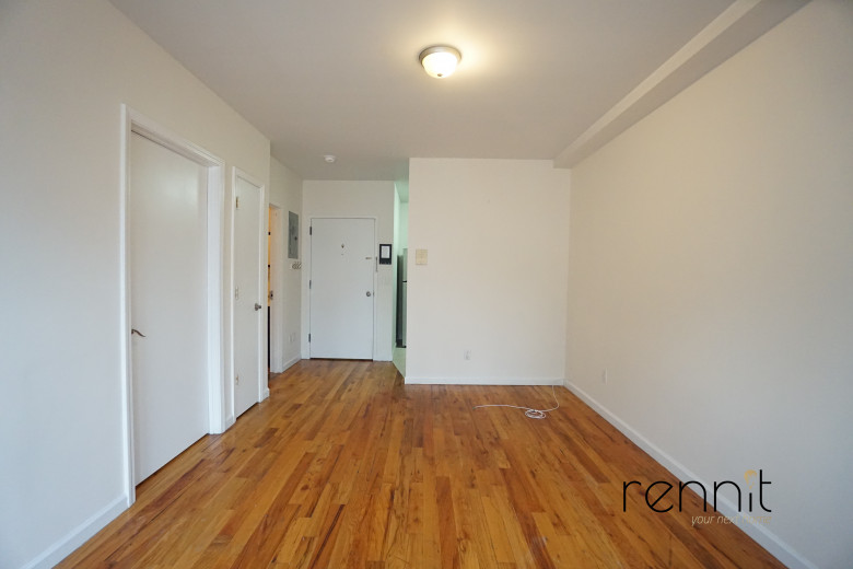 728A Rogers Ave, Apt 4A Image 3