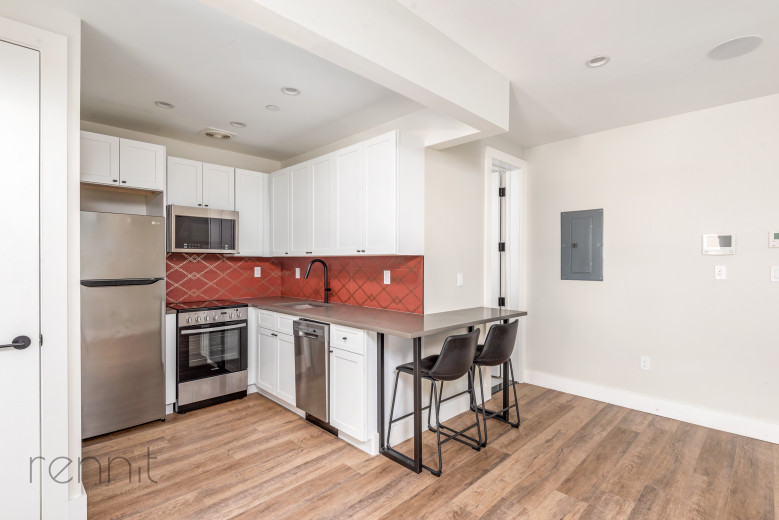 1202 Bedford Ave, Apt D Image 2