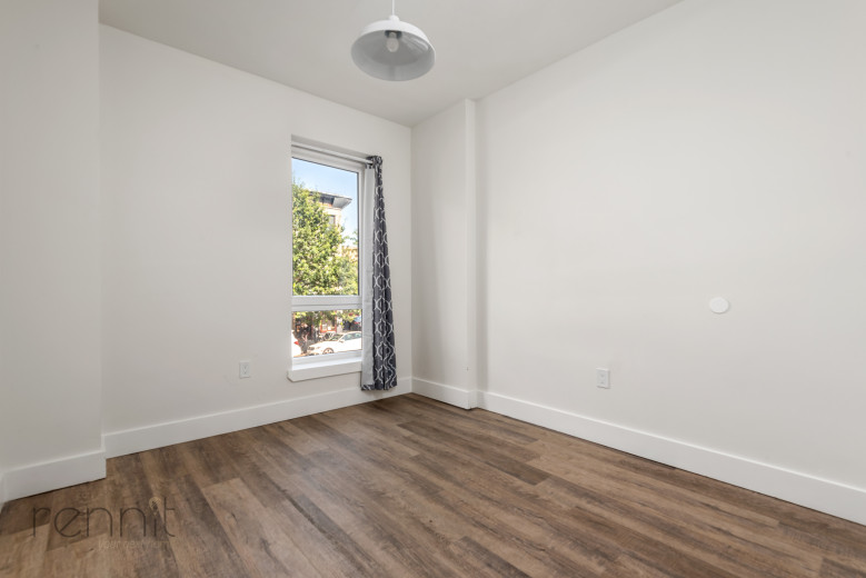 1202 Bedford Ave, Apt D Image 8