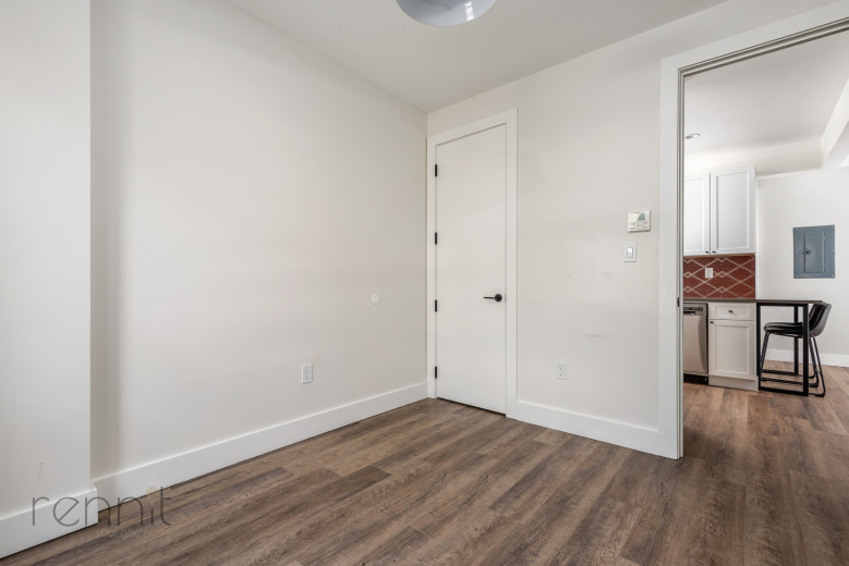 1202 Bedford Ave, Apt D Image 9
