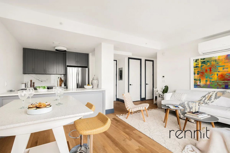 293 Herkimer St, Apt 302 Image 2