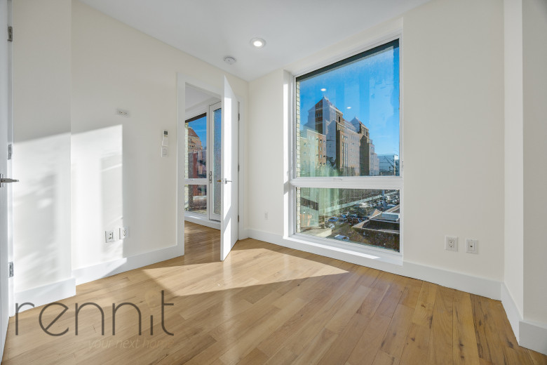 676 New York Ave, Apt 2A Image 14