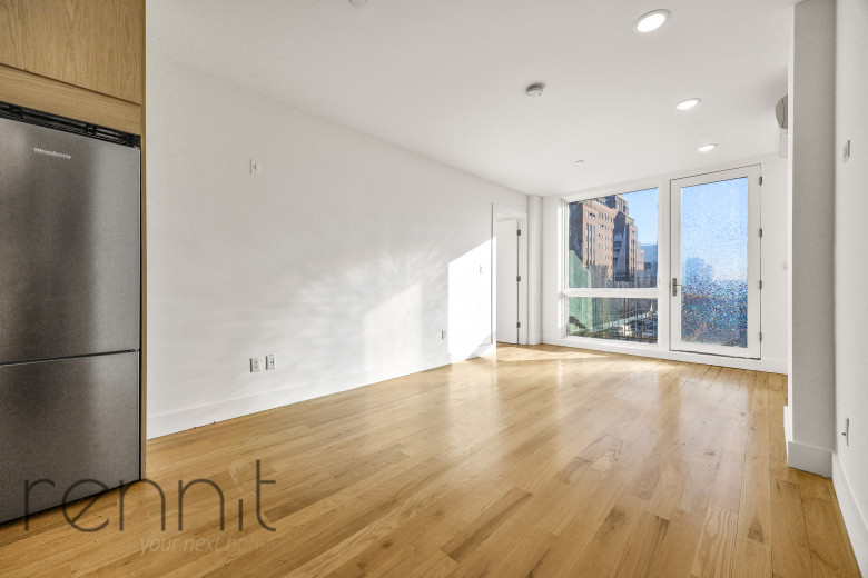 676 New York Ave, Apt 2A Image 4