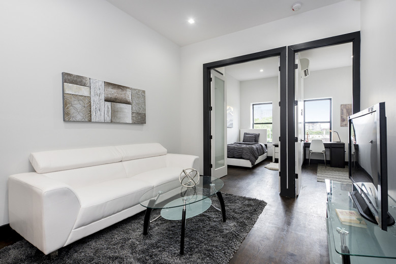 205 Johnson Ave, Apt 4R Image 1