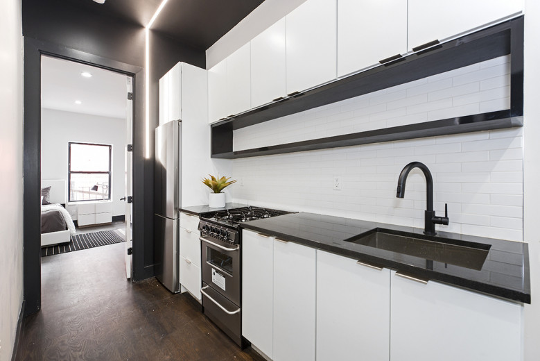 205 Johnson Ave, Apt 4R Image 2
