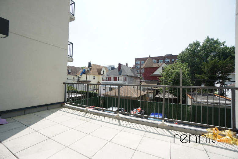 1620 New York Ave, Apt 2F Image 2