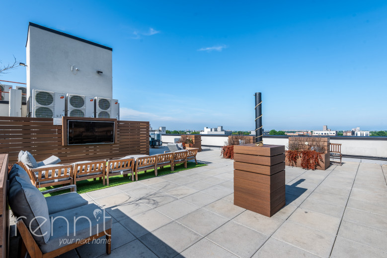 1620 New York Ave, Apt 2F Image 9