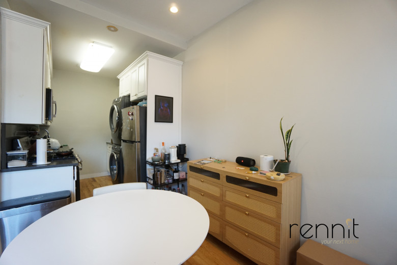 479 Lafayette Ave, Apt 2 Image 2