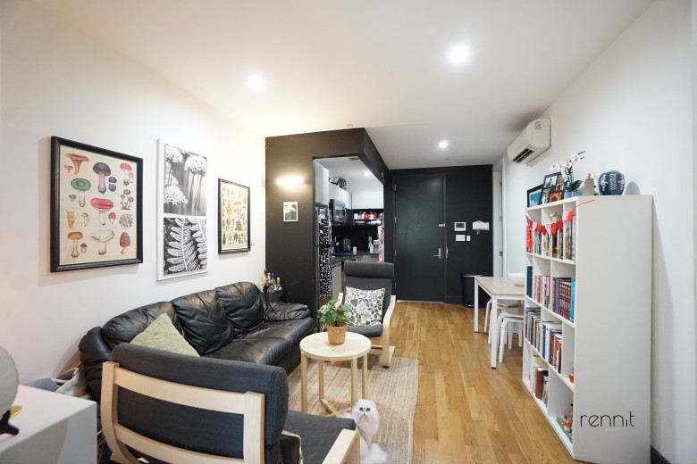 562 Park Pl, Apt 3B Image 7