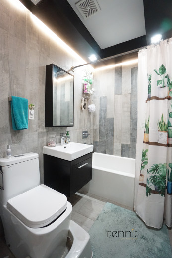 562 Park Pl, Apt 3B Image 15