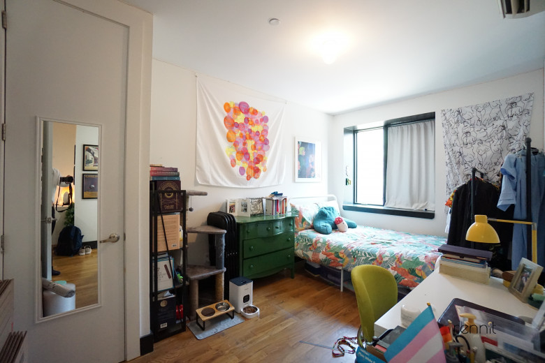 562 Park Pl, Apt 3B Image 17