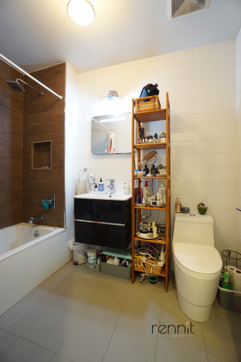 149 Clarkson Ave, Apt 1R Image 10