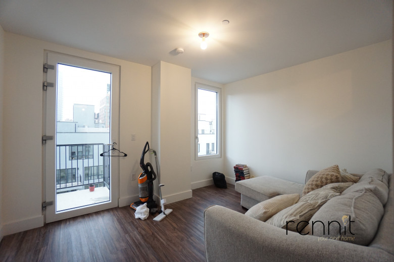 26-24 4th St, Apt 506A Image 11