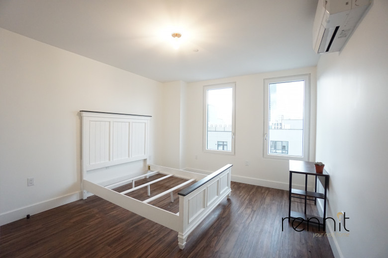 26-24 4th St, Apt 506A Image 12