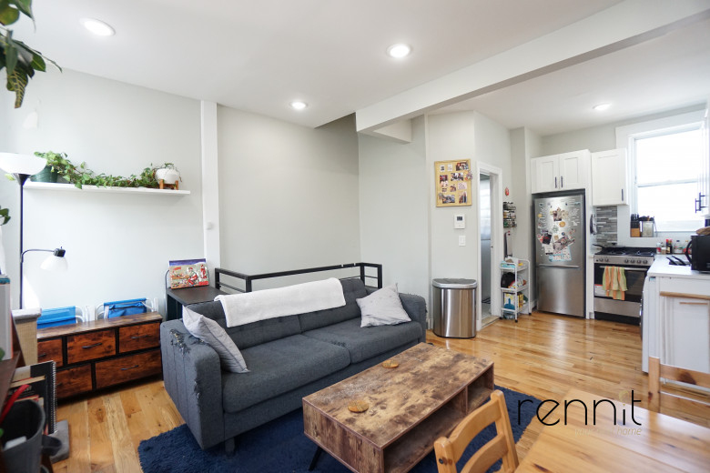 1916 Harman St, Apt 2R Image 2