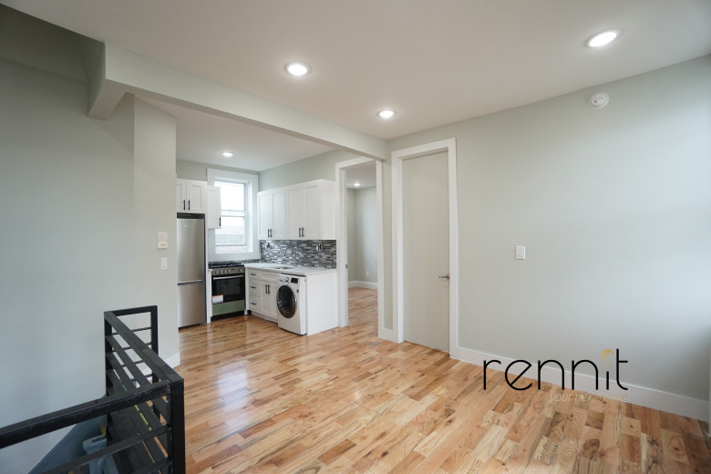 1916 Harman St, Apt 2R Image 16