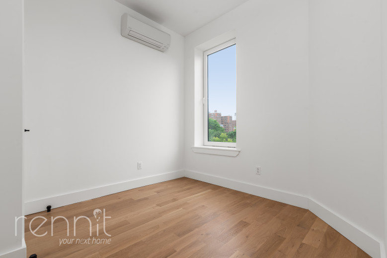 332 Myrtle Ave, Apt 4A Image 7