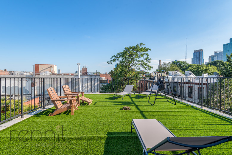 332 Myrtle Ave, Apt 4A Image 10