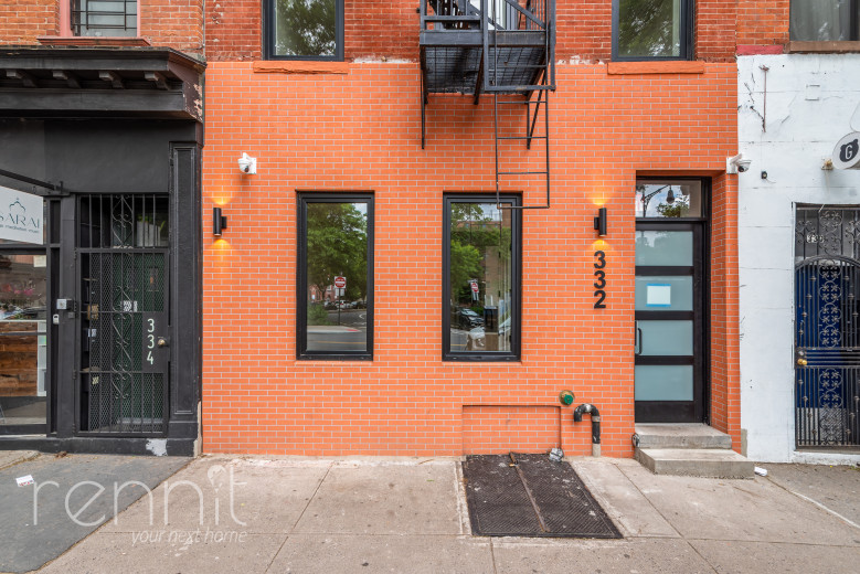 332 Myrtle Ave, Apt 4A Image 13