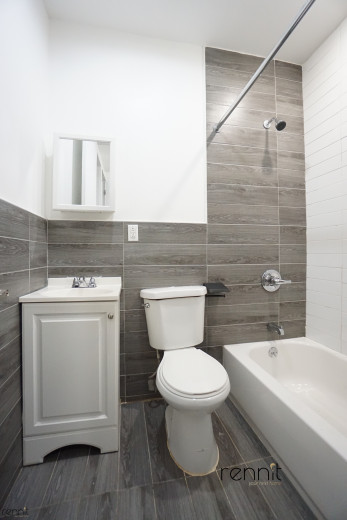 640 Kosciuszko St, Apt 1 Image 16