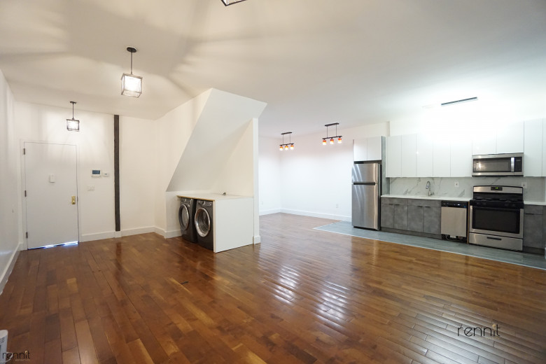 640 Kosciuszko St, Apt 1 Image 17
