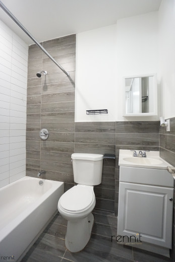640 Kosciuszko St, Apt 1 Image 22