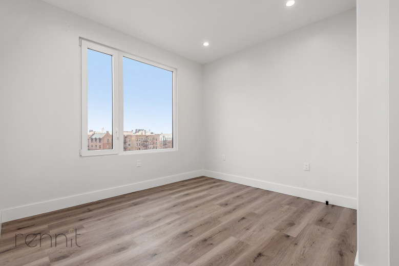 125 Kings Hwy, Apt 7D Image 6