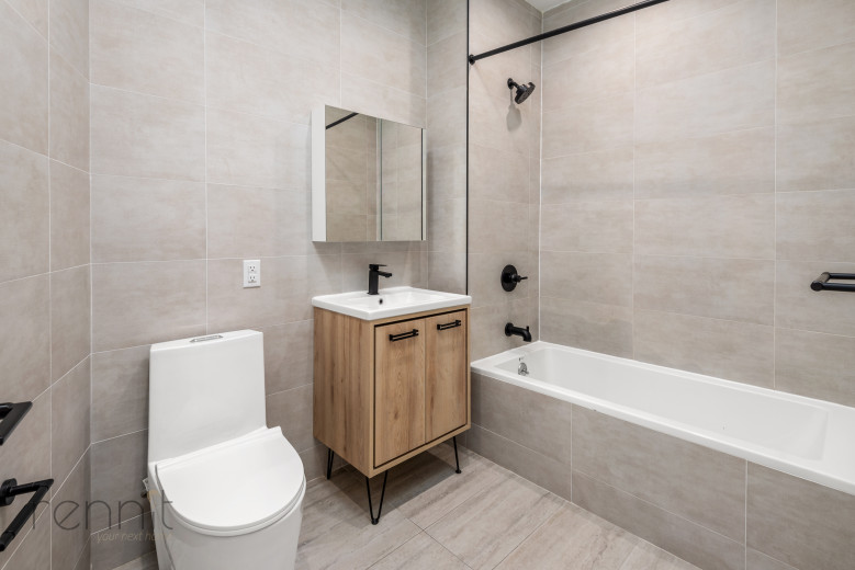 125 Kings Hwy, Apt 7D Image 8