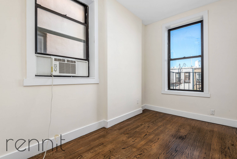 238 Stockholm St, Apt 3L Image 4
