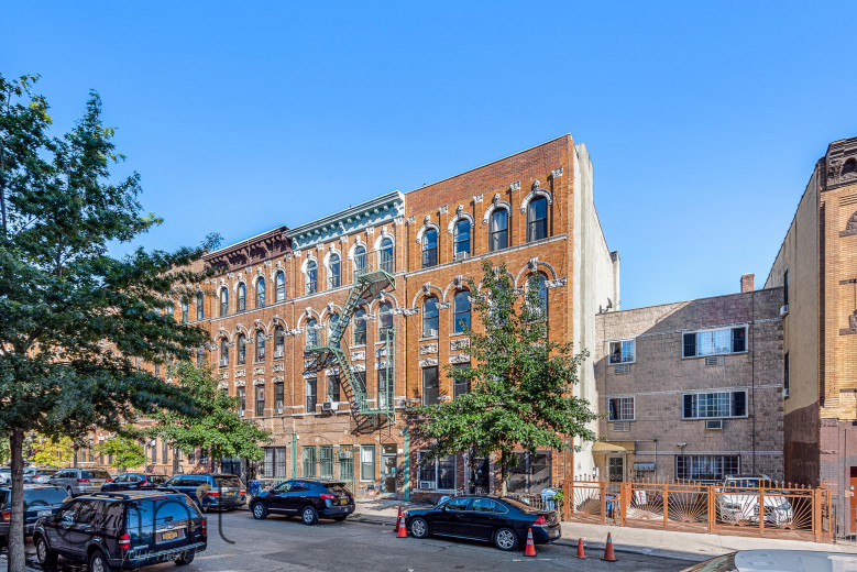 238 Stockholm St, Apt 3L Image 7