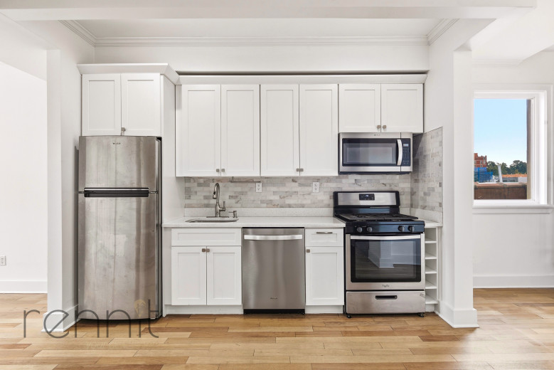187 20th St, Apt 3B Image 3