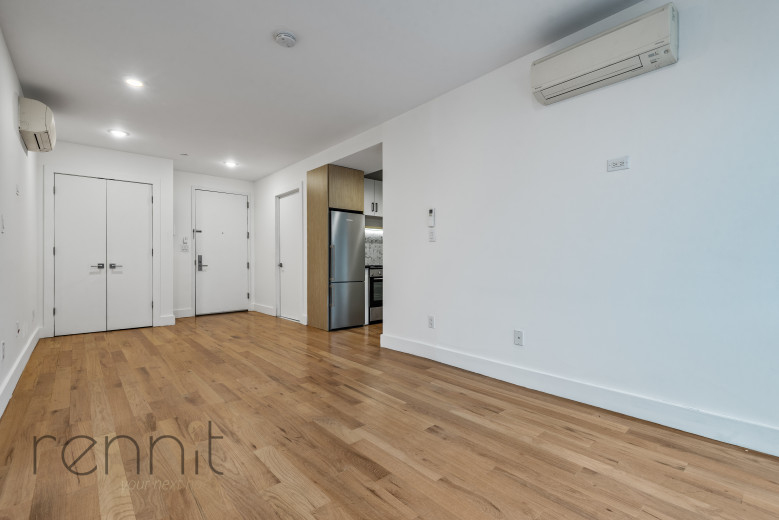 676 New York Ave, Apt 4E Image 2